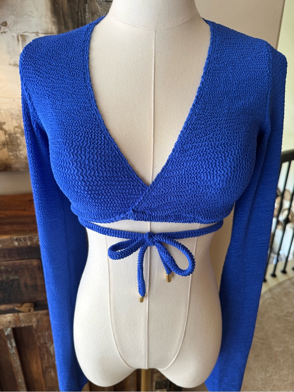 Monday Swimwear wrap swim top - size L NWOT - Picture 6 of 15